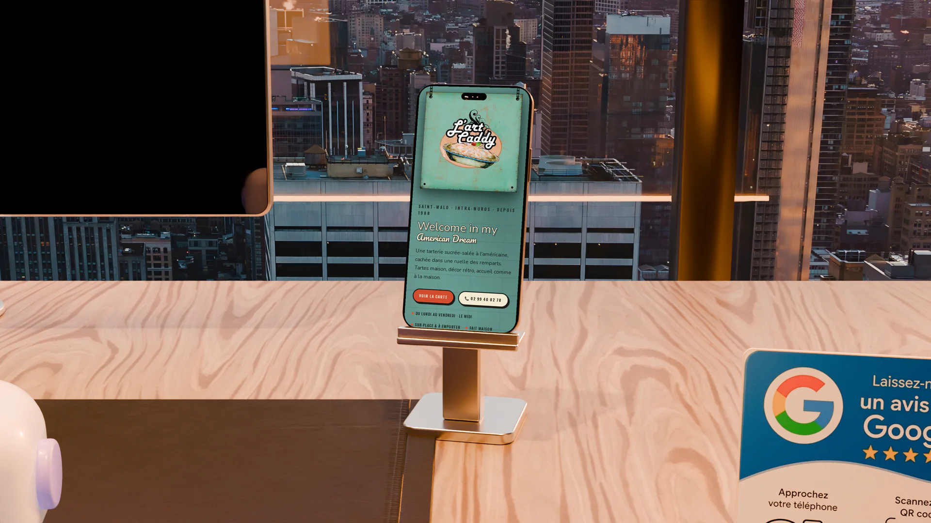 Le téléphone, sur le bureau de ScottLab